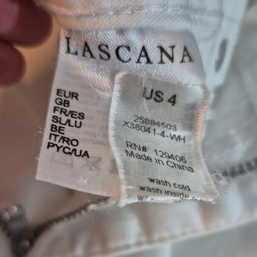 LASCANA White Skinny Jeans with Classic Fit - Picture 9 of 10